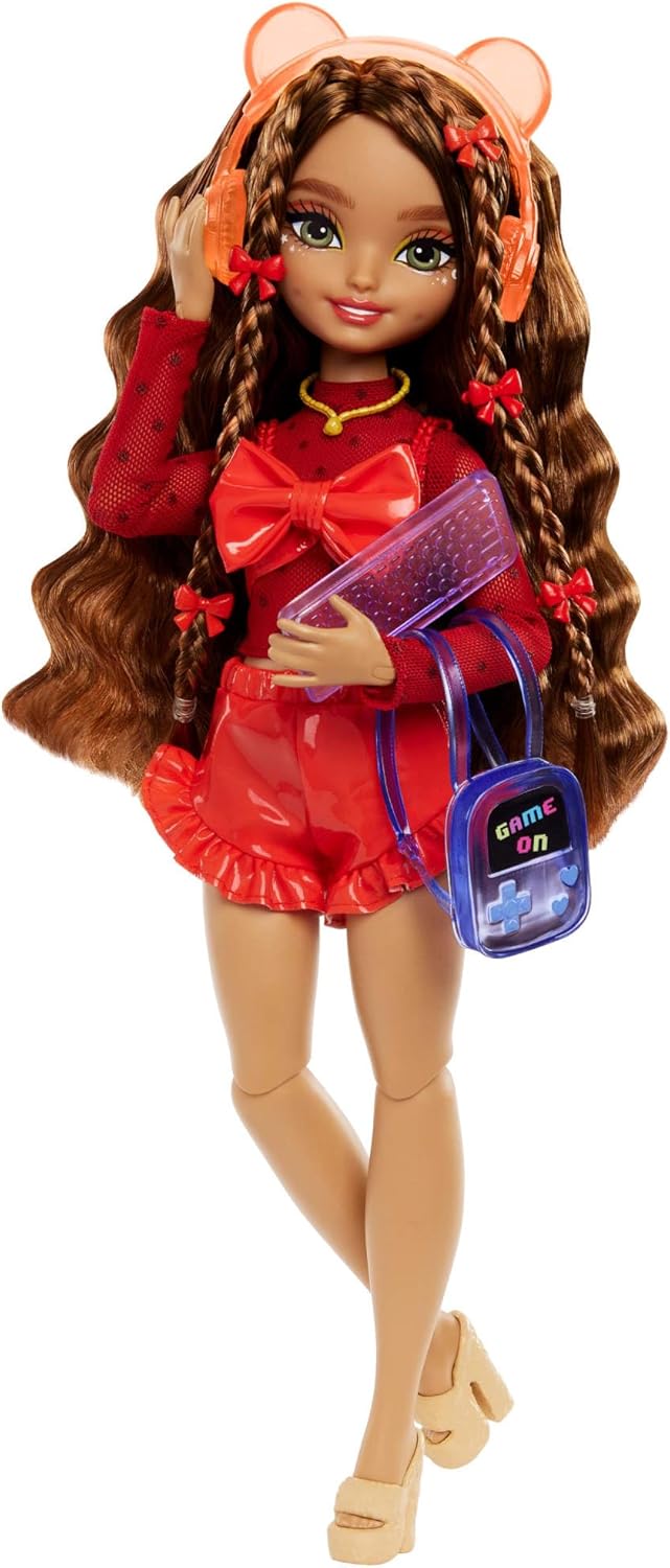 Barbie Dream Besties Playset, Teresa Posable Fashion Doll with Brown Hair & Hairstyling Clips - 0