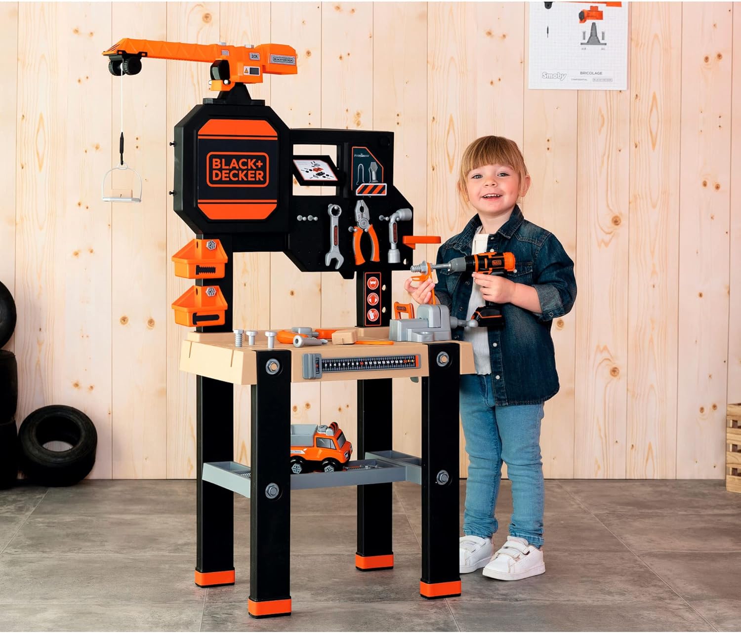 Smoby Black and Decker Kids Builder Workbench Pretend Play Toy Workbench with Tools