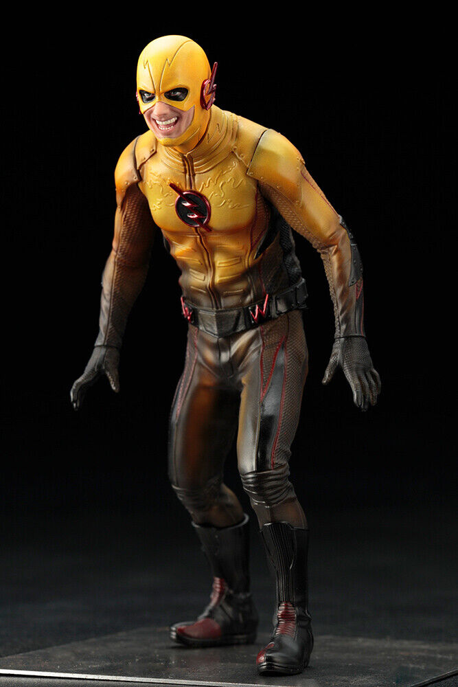 Kotobukiya DC Comics: Reverse Flash -The Flash ARTFX+ Statue Figure